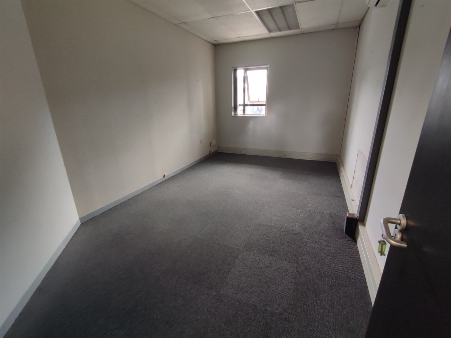 To Let Commercial Property for Rent in Hyde Park Gauteng