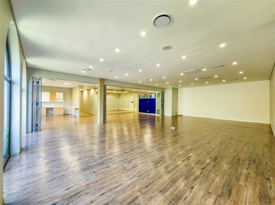 To Let Commercial Property for Rent in Fourways Gauteng
