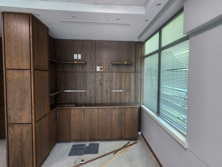 To Let Commercial Property for Rent in Sandhurst Gauteng