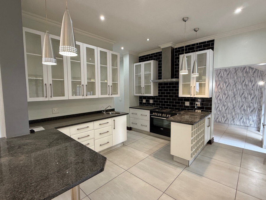 4 Bedroom Property for Sale in Olympus AH Gauteng