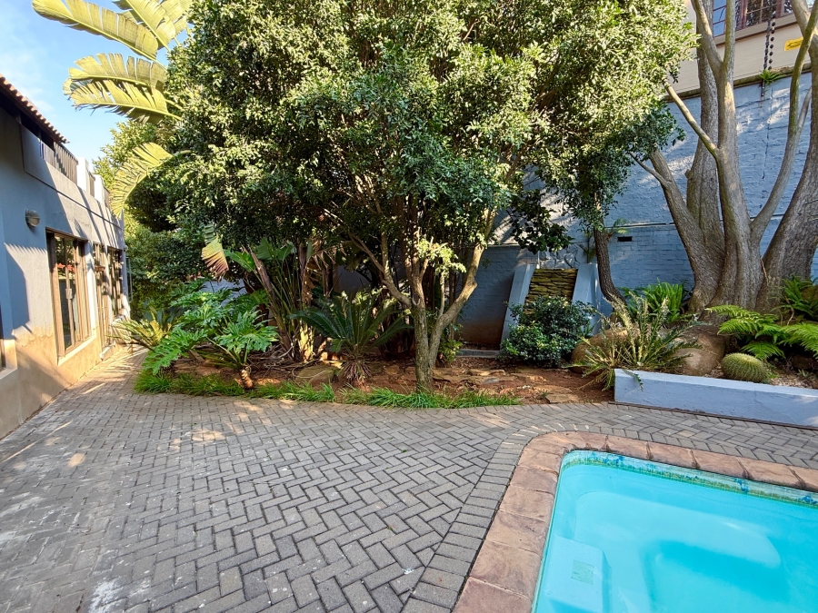 4 Bedroom Property for Sale in Olympus AH Gauteng