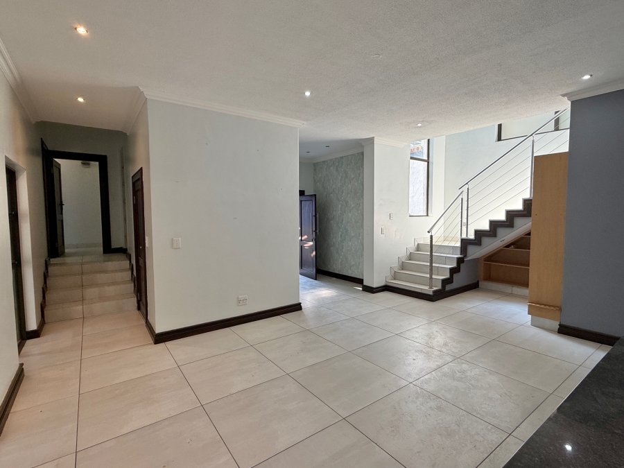 4 Bedroom Property for Sale in Olympus AH Gauteng