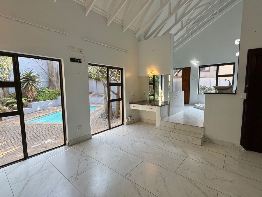 4 Bedroom Property for Sale in Olympus AH Gauteng