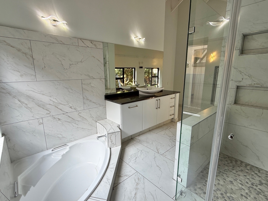 4 Bedroom Property for Sale in Olympus AH Gauteng