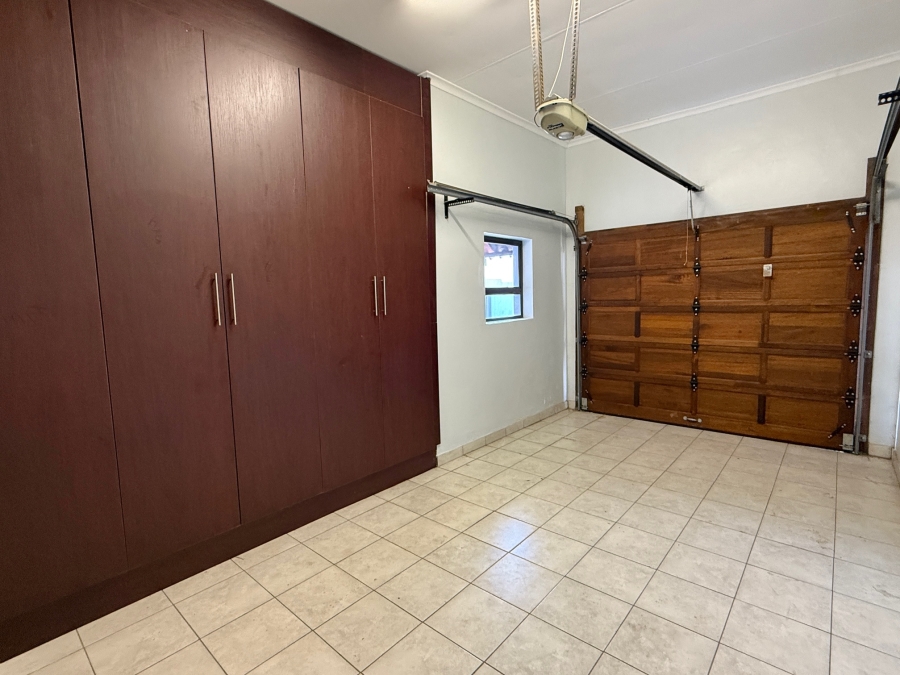 4 Bedroom Property for Sale in Olympus AH Gauteng