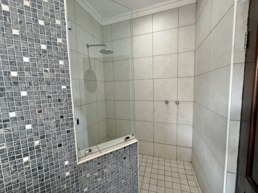 4 Bedroom Property for Sale in Olympus AH Gauteng