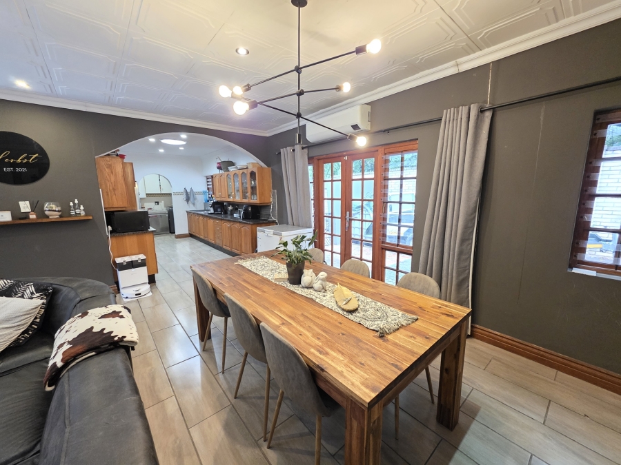 3 Bedroom Property for Sale in Garsfontein Gauteng