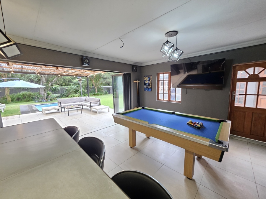 3 Bedroom Property for Sale in Garsfontein Gauteng