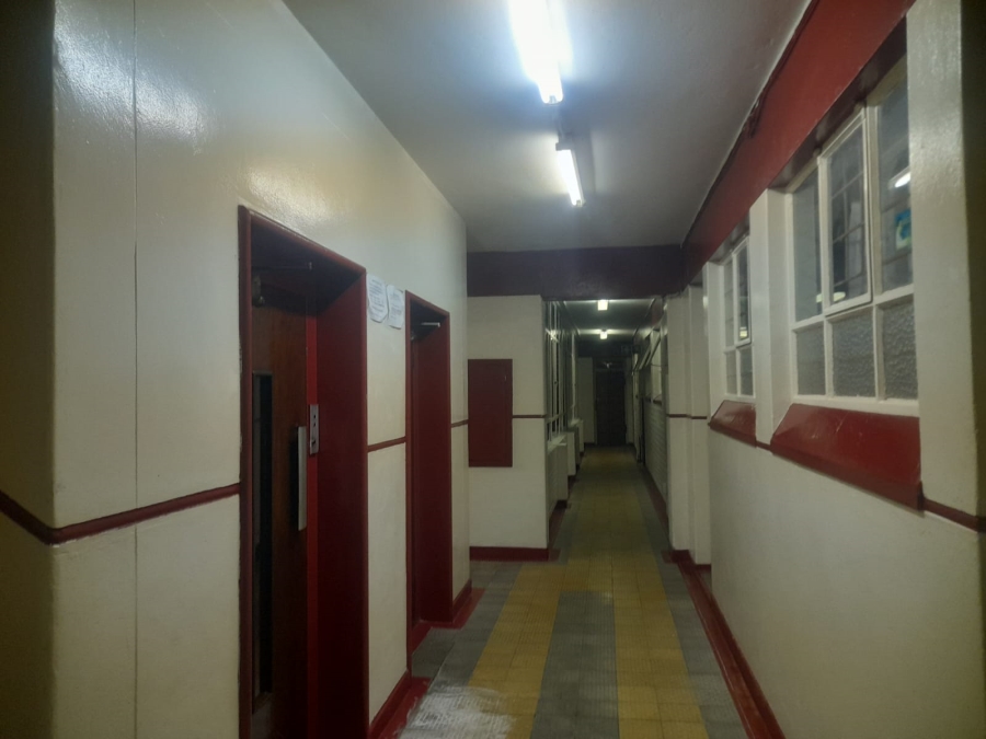 3 Bedroom Property for Sale in Hillbrow Gauteng