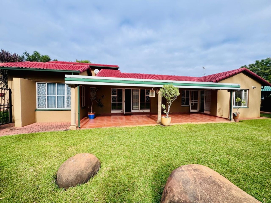 4 Bedroom Property for Sale in Montana Gauteng