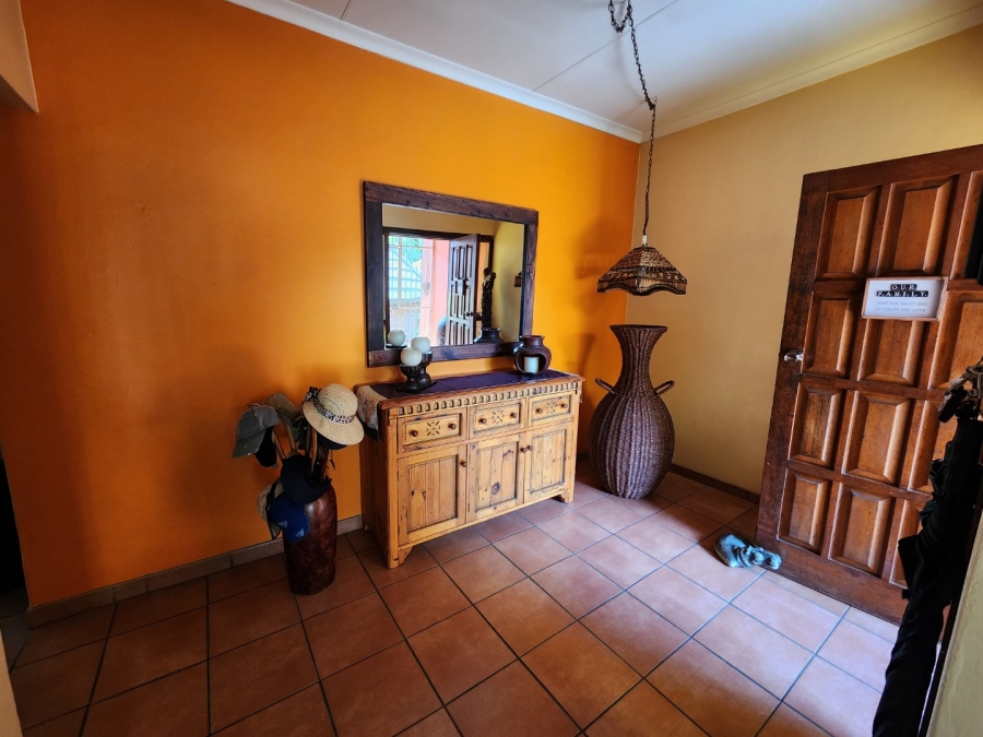 4 Bedroom Property for Sale in Dorandia Gauteng