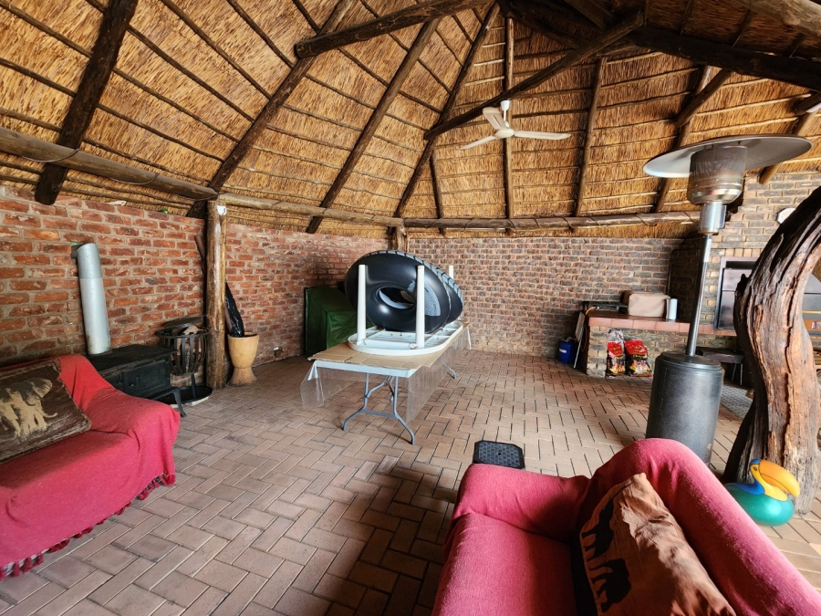 4 Bedroom Property for Sale in Dorandia Gauteng