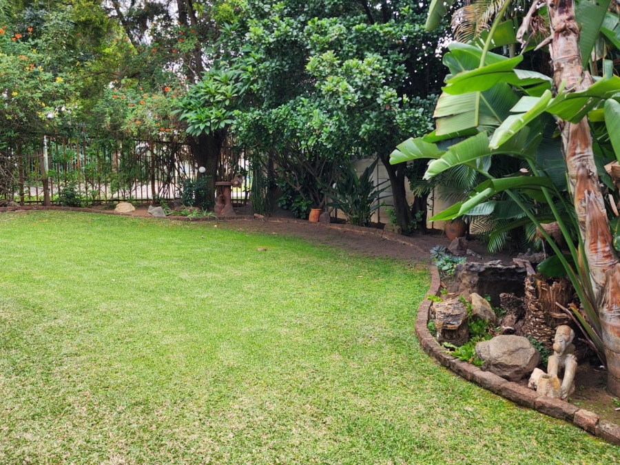 4 Bedroom Property for Sale in Dorandia Gauteng