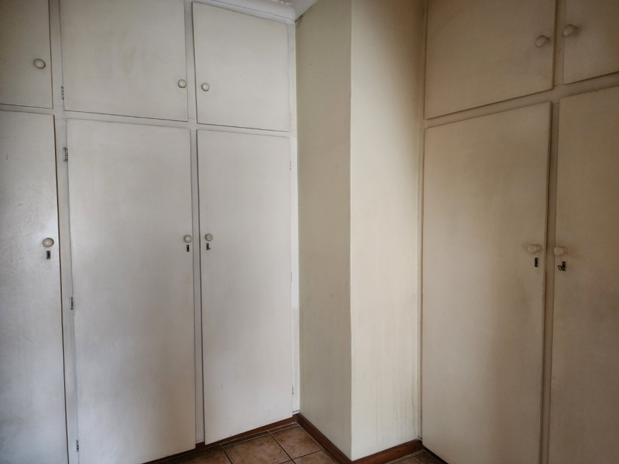 3 Bedroom Property for Sale in Dorandia Gauteng