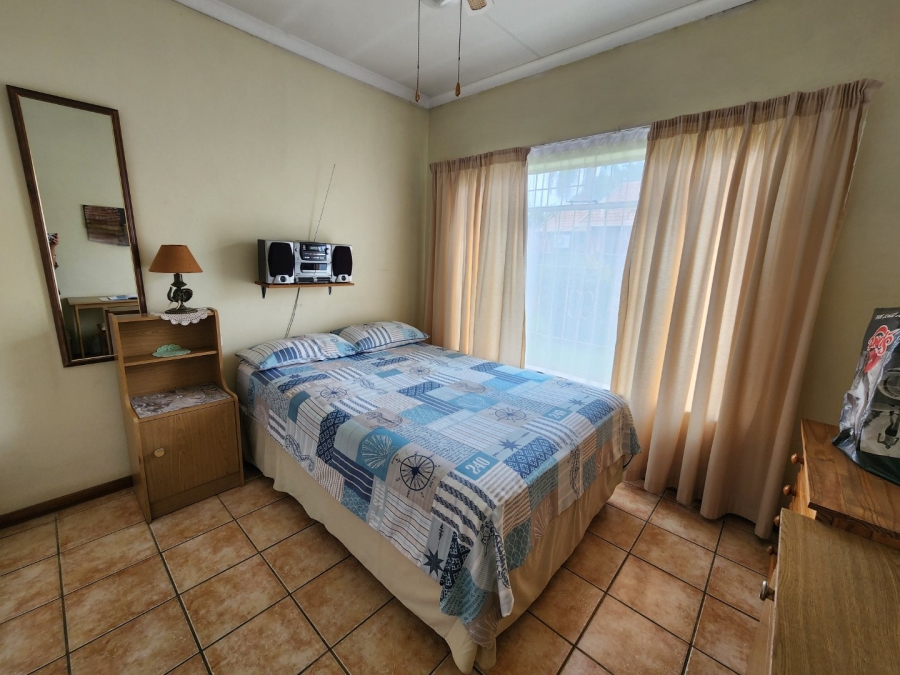 3 Bedroom Property for Sale in Dorandia Gauteng