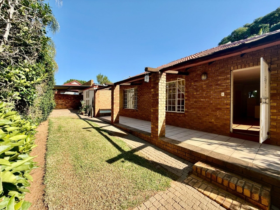 2 Bedroom Property for Sale in Theresa Park Gauteng