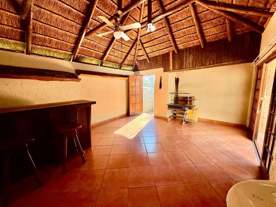 2 Bedroom Property for Sale in Theresa Park Gauteng