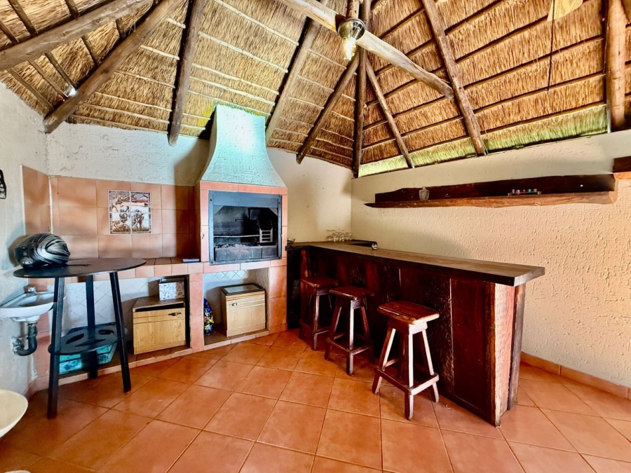 2 Bedroom Property for Sale in Theresa Park Gauteng