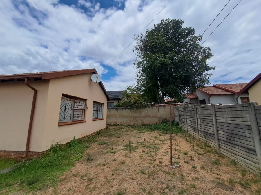 3 Bedroom Property for Sale in Olievenhoutbosch Gauteng