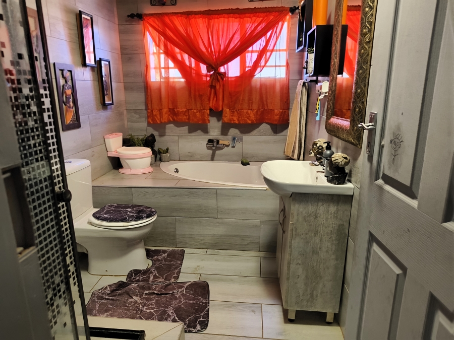 4 Bedroom Property for Sale in Rayton Gauteng