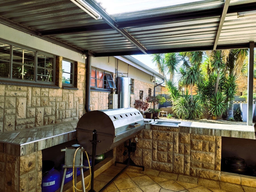 4 Bedroom Property for Sale in Rayton Gauteng