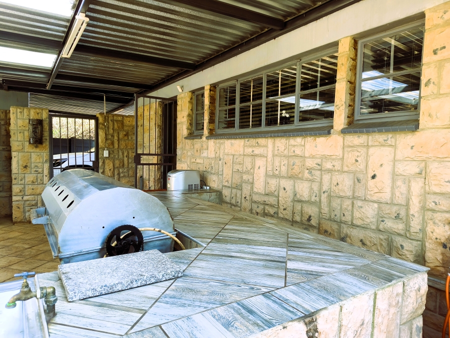 4 Bedroom Property for Sale in Rayton Gauteng