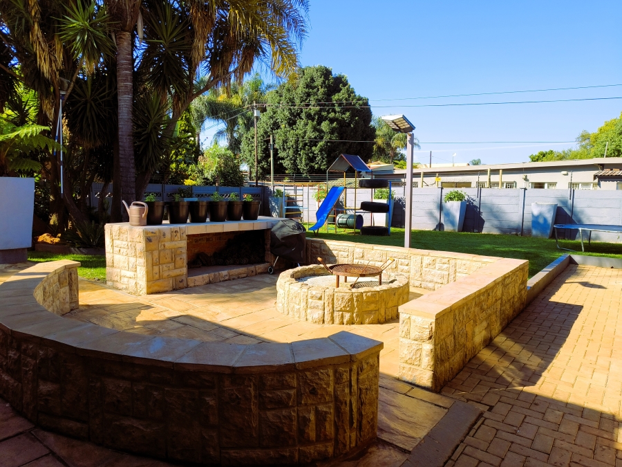 4 Bedroom Property for Sale in Rayton Gauteng