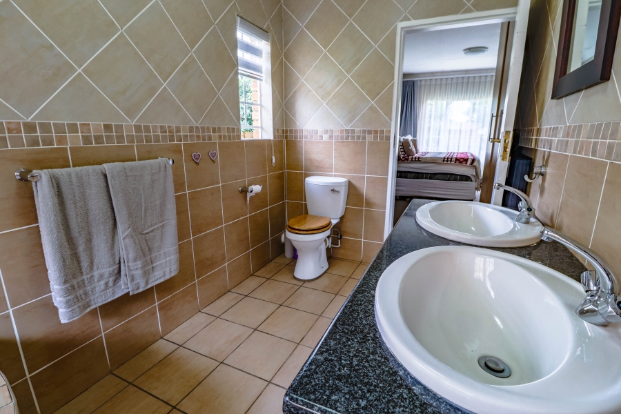 3 Bedroom Property for Sale in Thatchfield Estate Gauteng