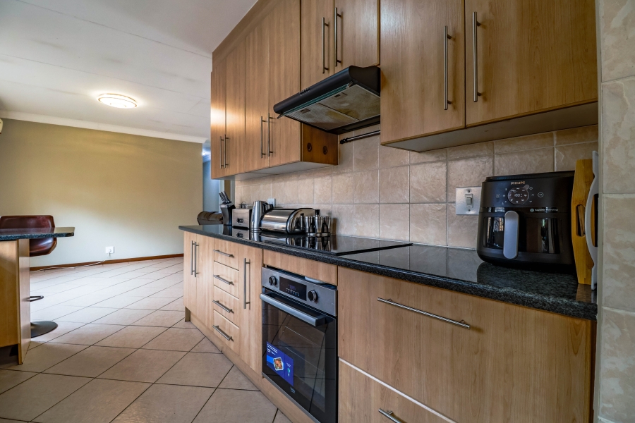 3 Bedroom Property for Sale in Thatchfield Estate Gauteng