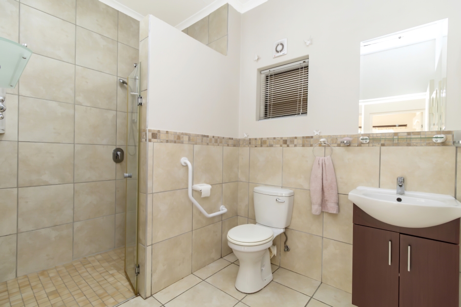 1 Bedroom Property for Sale in Douglasdale Gauteng