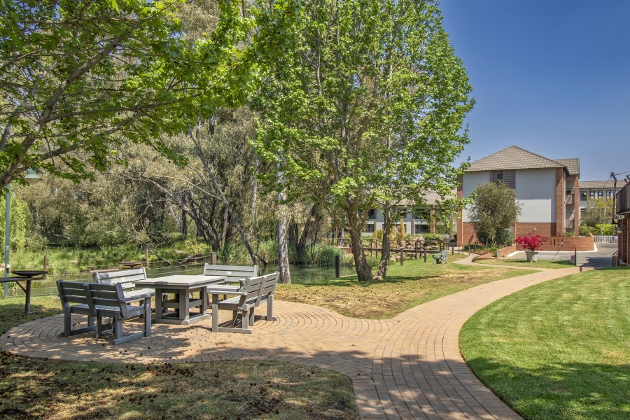 1 Bedroom Property for Sale in Douglasdale Gauteng