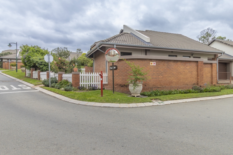 2 Bedroom Property for Sale in Douglasdale Gauteng