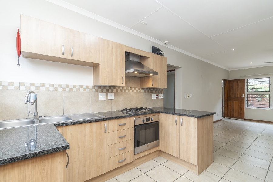 2 Bedroom Property for Sale in Douglasdale Gauteng