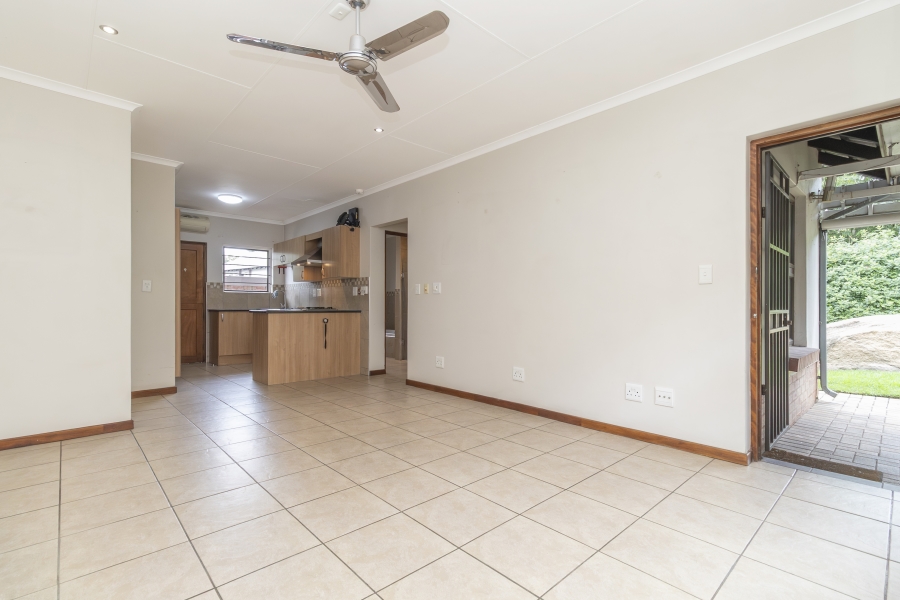 2 Bedroom Property for Sale in Douglasdale Gauteng
