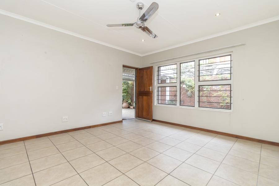 2 Bedroom Property for Sale in Douglasdale Gauteng