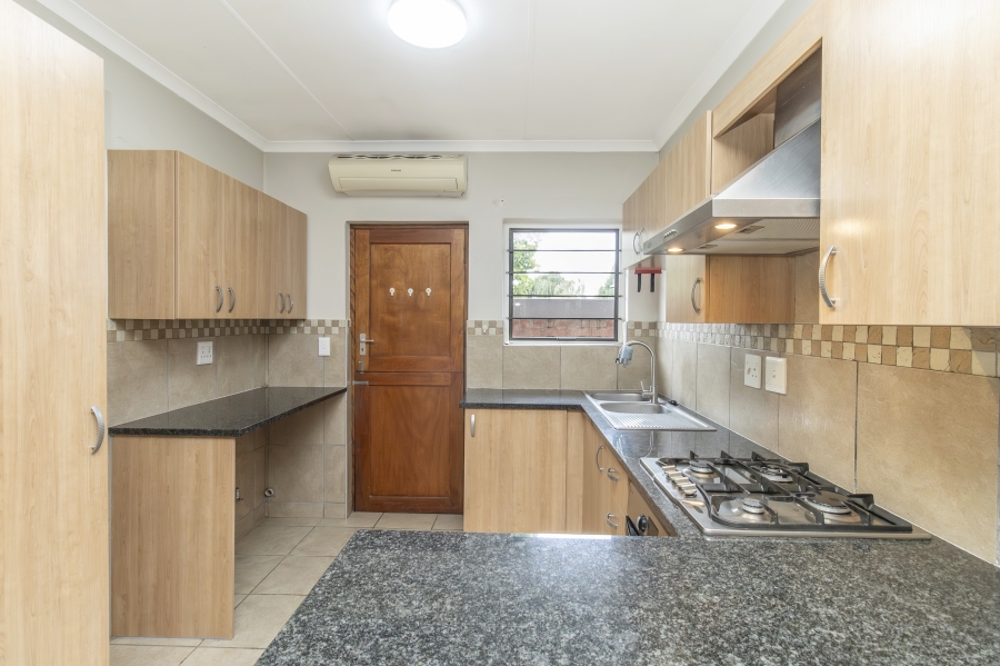 2 Bedroom Property for Sale in Douglasdale Gauteng
