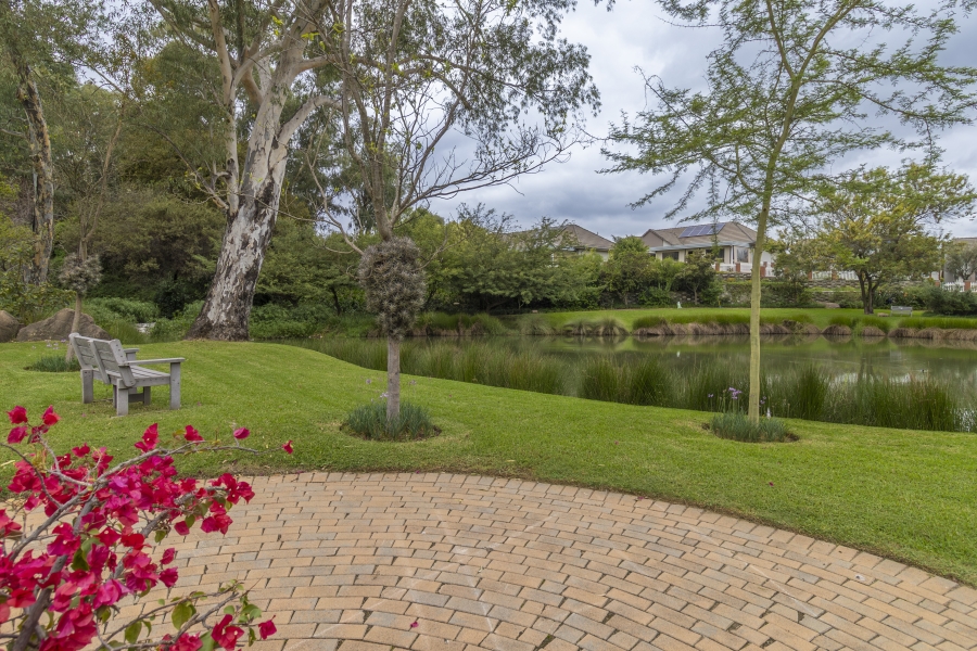 2 Bedroom Property for Sale in Douglasdale Gauteng