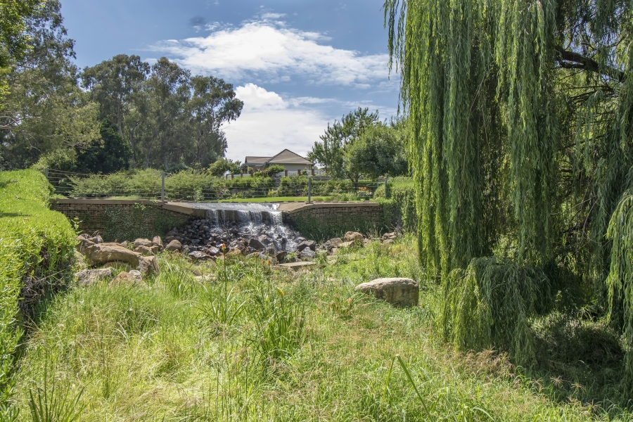 2 Bedroom Property for Sale in Douglasdale Gauteng