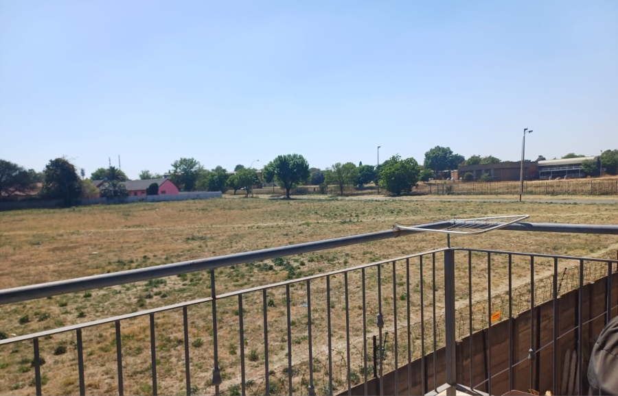 3 Bedroom Property for Sale in Albemarle Gauteng