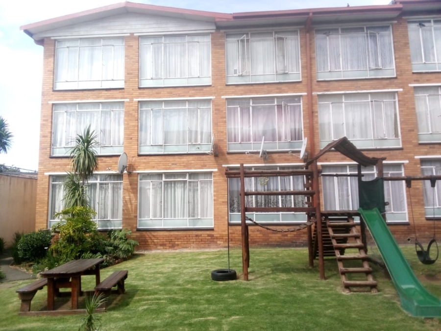 2 Bedroom Property for Sale in Elsburg Gauteng