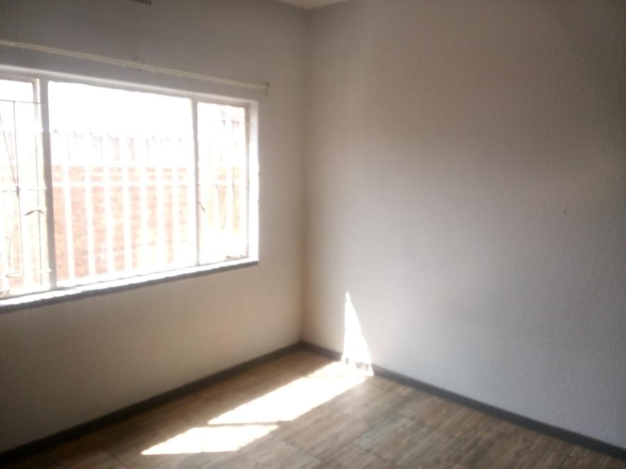 2 Bedroom Property for Sale in Elsburg Gauteng