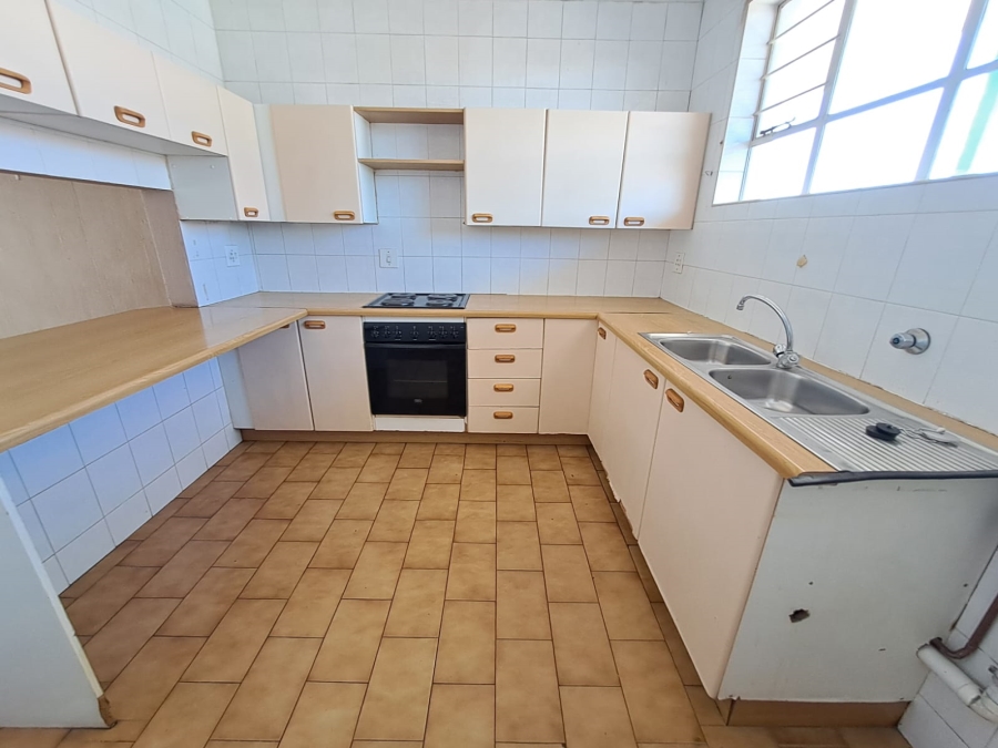 2 Bedroom Property for Sale in Verwoerdpark Gauteng