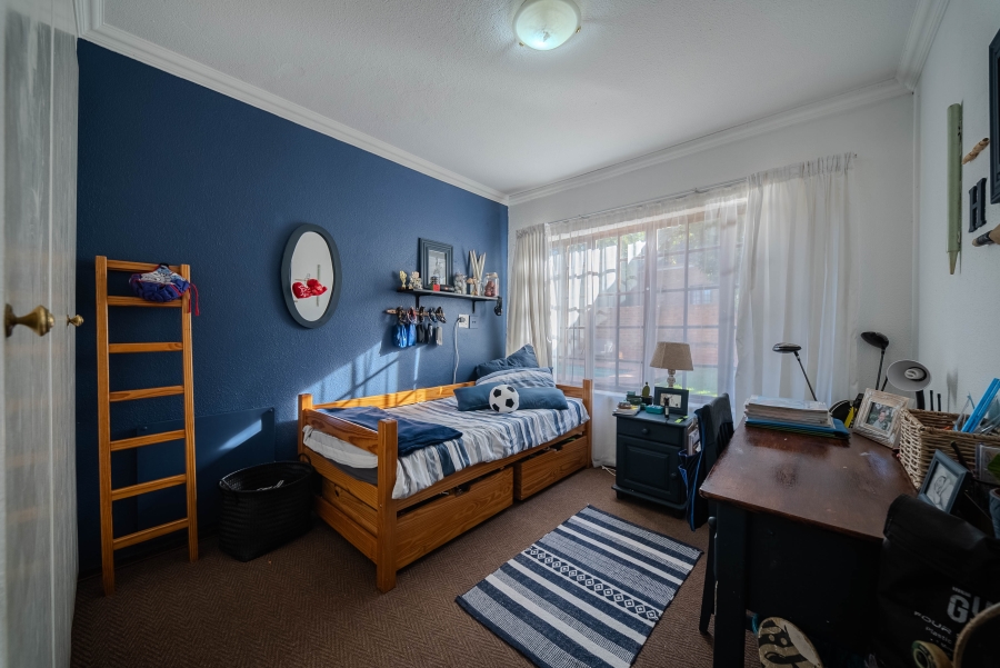 3 Bedroom Property for Sale in Faerie Glen Gauteng