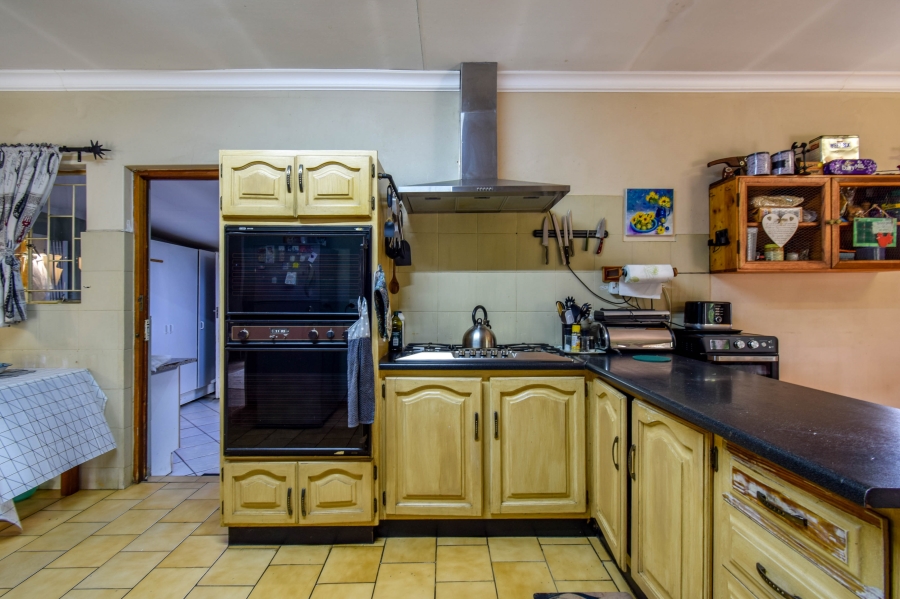 3 Bedroom Property for Sale in Garsfontein Gauteng