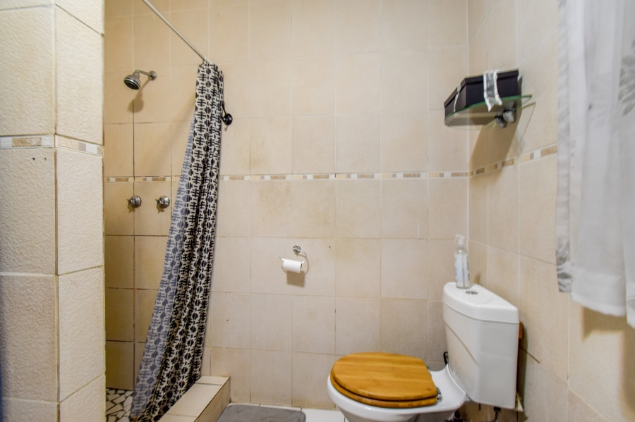 3 Bedroom Property for Sale in Garsfontein Gauteng