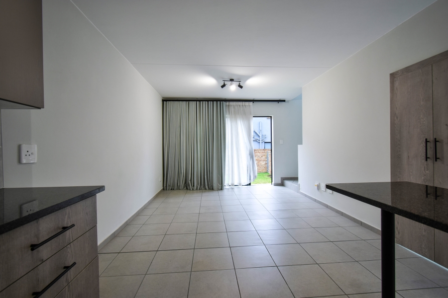 2 Bedroom Property for Sale in Theresa Park Gauteng