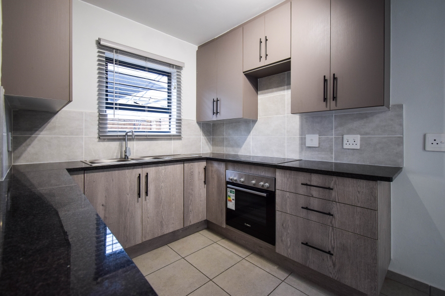 2 Bedroom Property for Sale in Theresa Park Gauteng