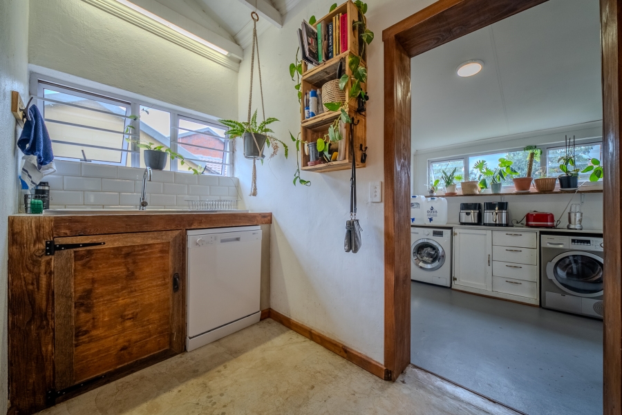 3 Bedroom Property for Sale in Garsfontein Gauteng