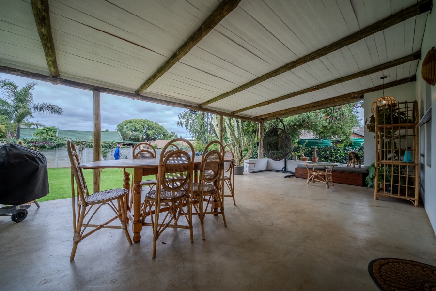 3 Bedroom Property for Sale in Garsfontein Gauteng