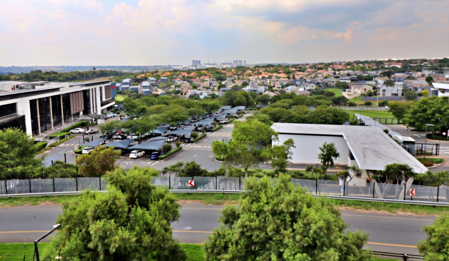 2 Bedroom Property for Sale in Greenstone Hill Gauteng